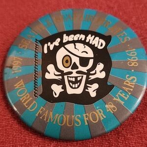 Seattle Seafair Pirates Button - 1997/1998 Lapel/Hat Pin Jewelry/ Accessories